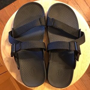 Chaco Lowdown Slides